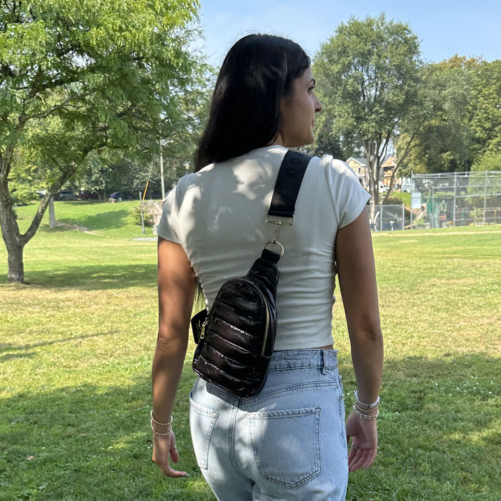 woman wearing Eliza Quilted Nylon Sling in Liquid Black