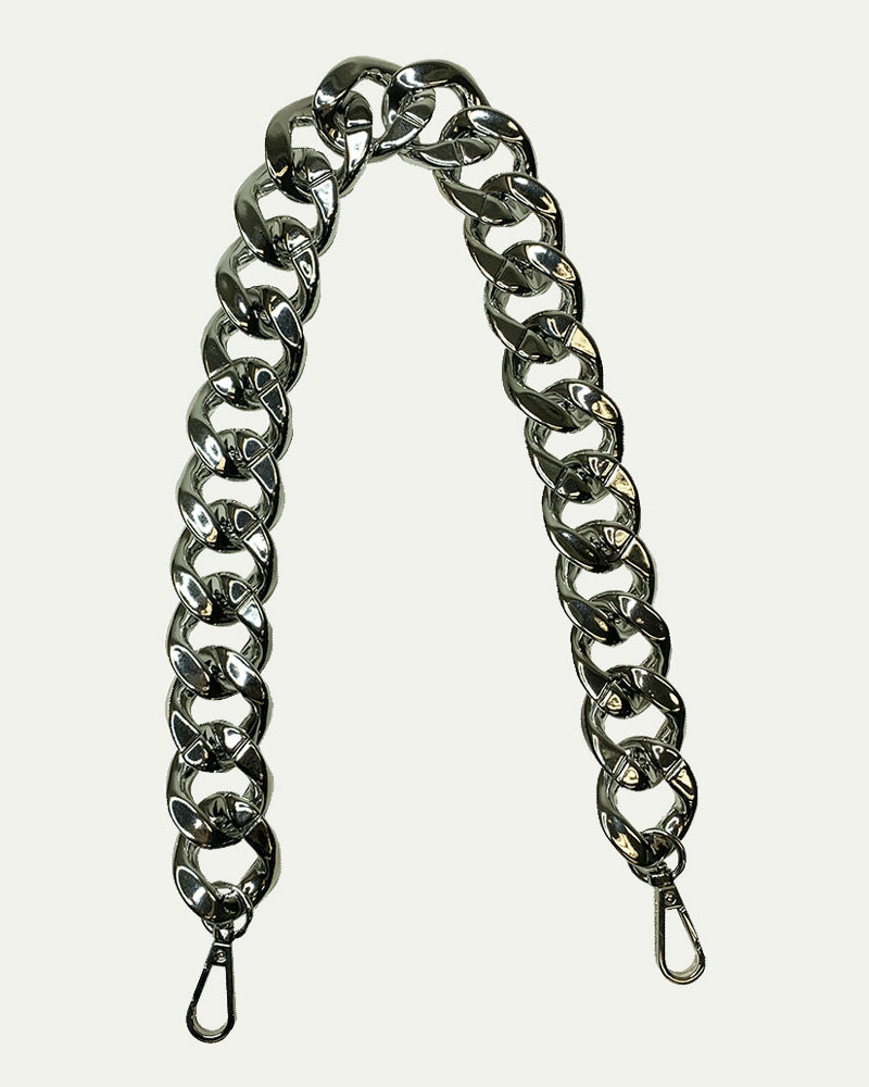 A silver-colored resin chain shoulder strap with clasp rings.